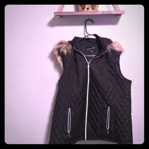 Quilted Fur Trim Vest